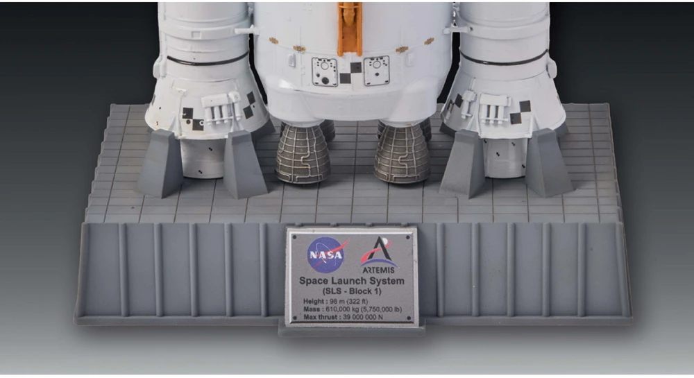 Revell NASA Artemis SLS raketos plastikinis surenkamas modelis 1/144 71,2 cm