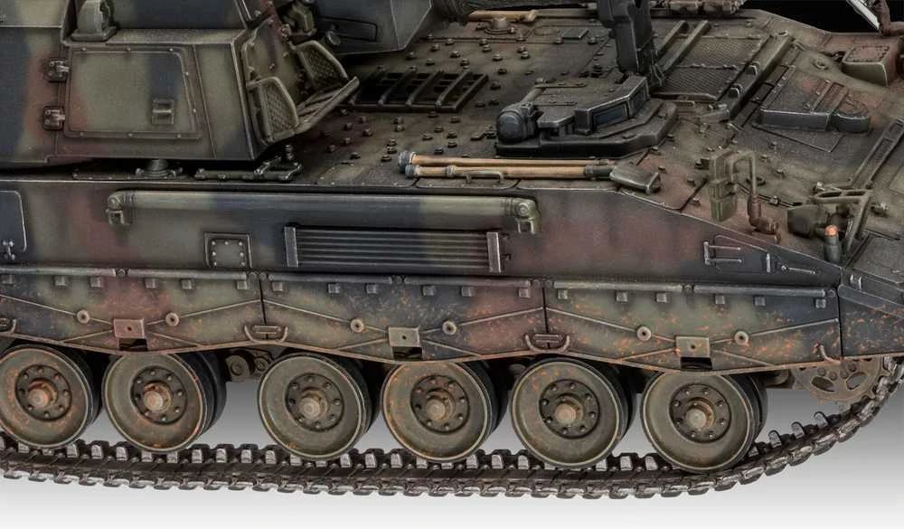 Revell - Panzerhaubitze 2000, 1/35, 03279