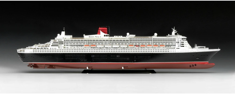 Revell Plastikinis RMS Queen Mary 2 laivo modelis 1/400, 85 cm