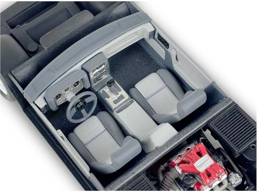Revell Pontiac Fiero GT 1985 – surenkamas plastikinis modelis 1:24 14573