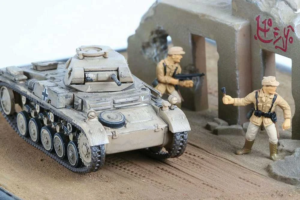 Revell PzKpfw II Ausf. F - PLASTIKINIS modeliavimo rinkinys