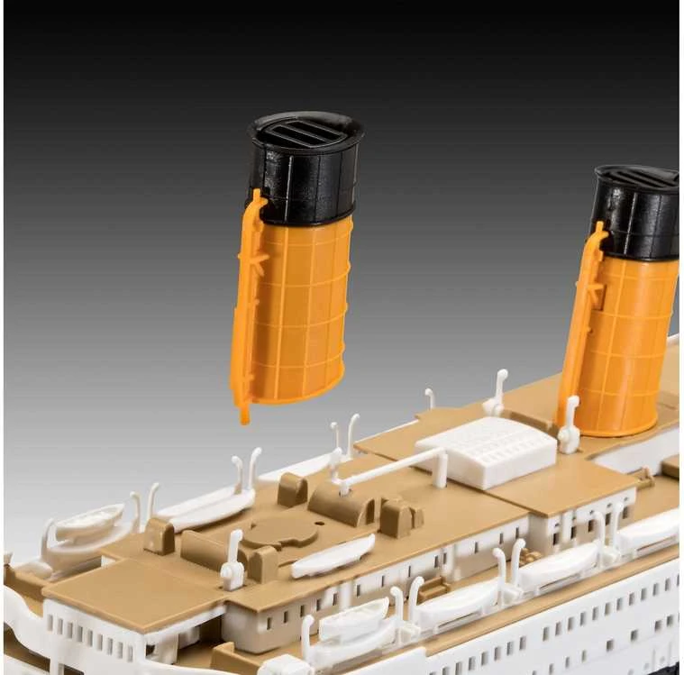 Revell R.M.S. Titaniko laivas 1/600 plastikinis Click System