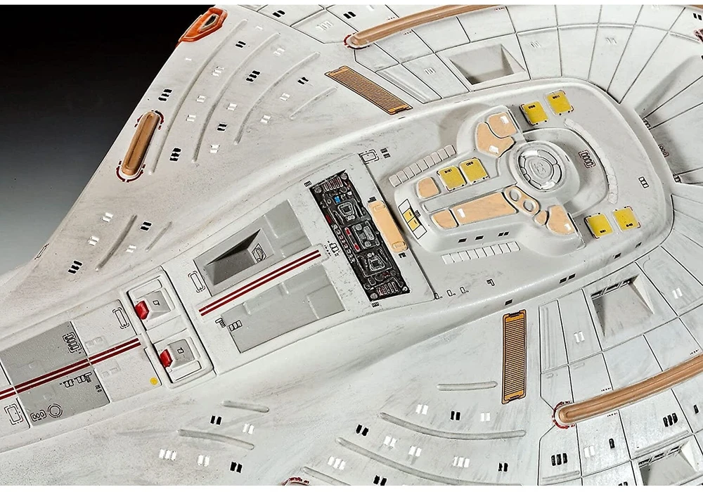 Revell Star Trek U.S.S. Voyager plastikinis modelis 1/670 surinkimui