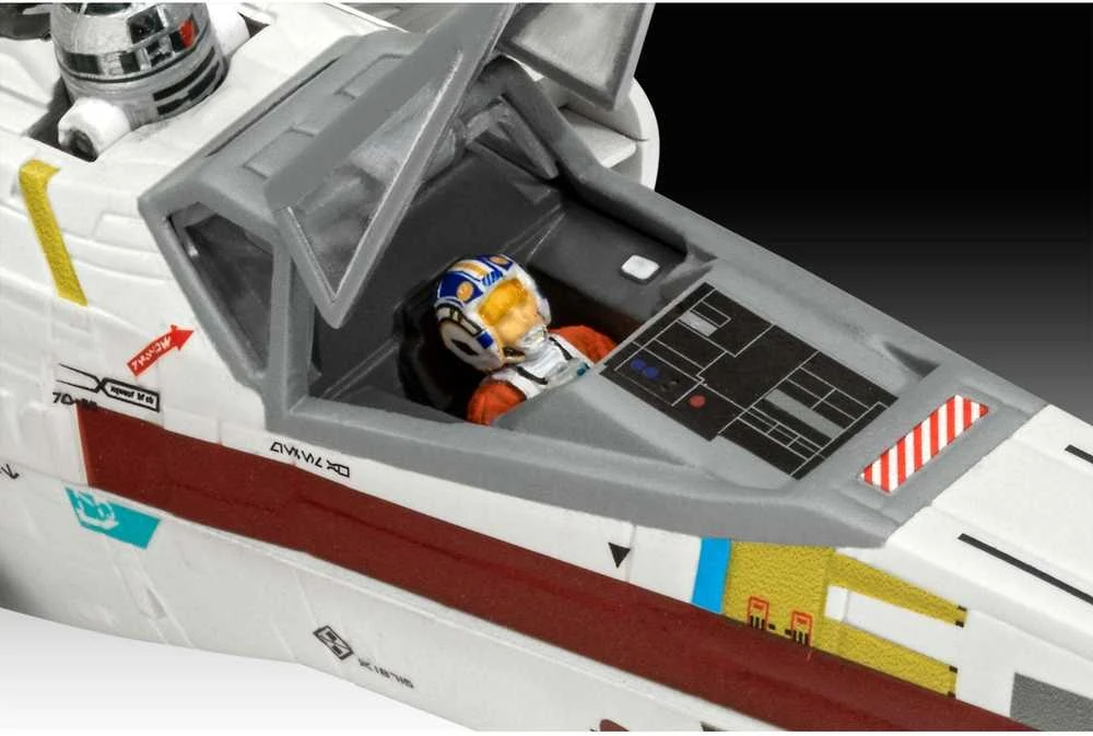 Revell Star Wars Mandalorian Carson Teva X-Wing 1:57 plastikinis modelis 06790