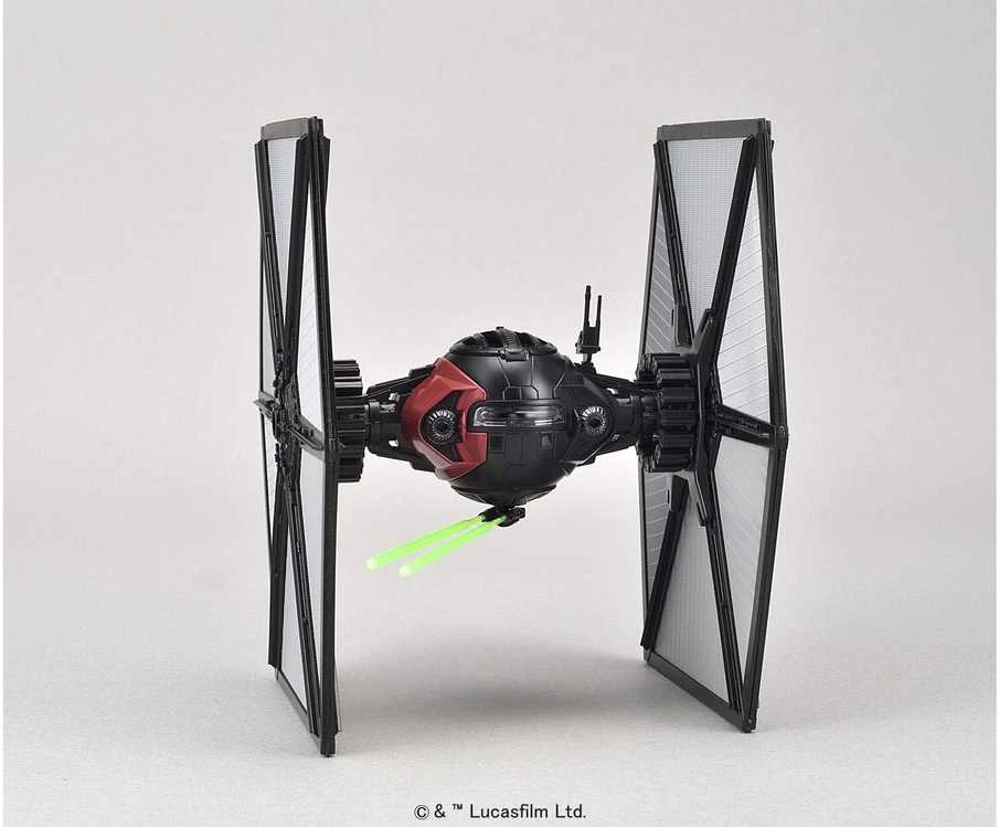 Revell Star Wars Pirmojo Ordino Specialiųjų pajėgų TIE naikintuvas 1/72