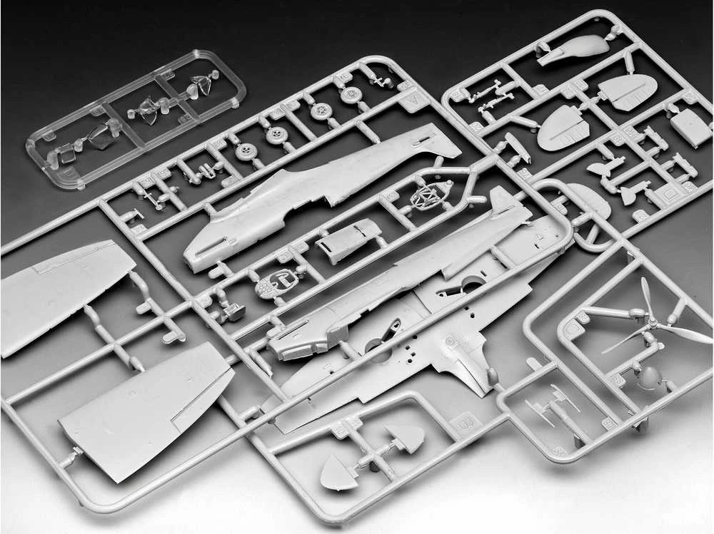 Revell Supermarine Spitfire Mk.IIa 1/72 plastikinis surinkimo rinkinys