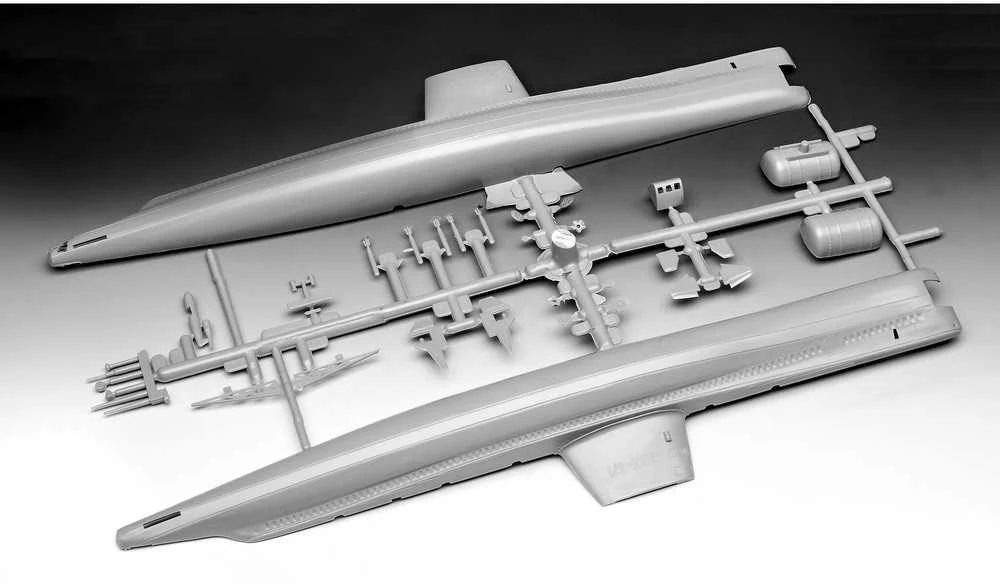 Revell U.S.S. Nautilus povandeninis laivas 1:305 plastikinis modelis 30 cm