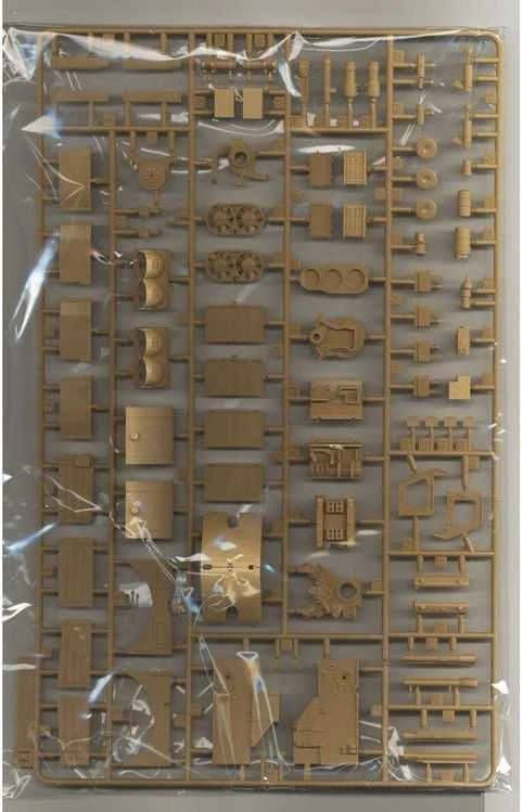 RFM Rye Field 1/35 Tiger I ankstyvas plastikinis tanko modelis su interjeru