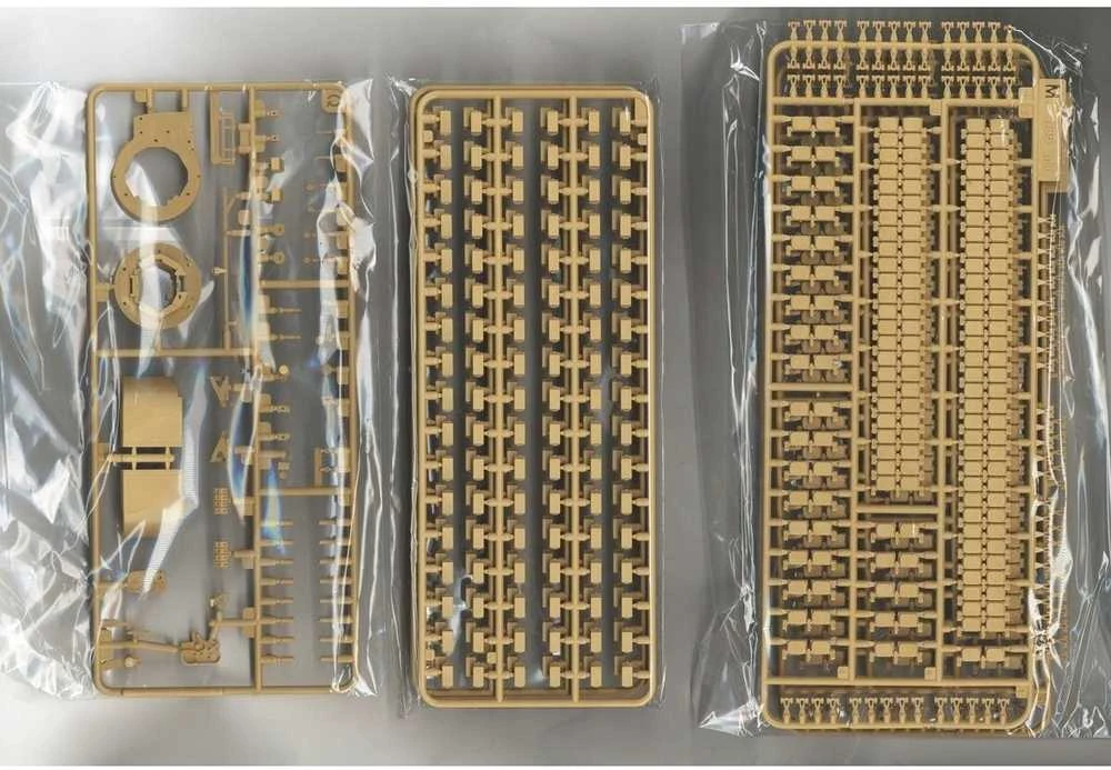 RFM Rye Field M1A1 Abrams Ukraina / Lenkija 2in1 ribotas leidimas 1/35