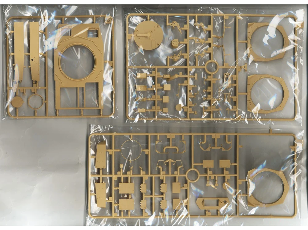 RFM Rye Field Model Panzer IV Ausf. H vėlyvoji versija su varikliu 1/35, 5127