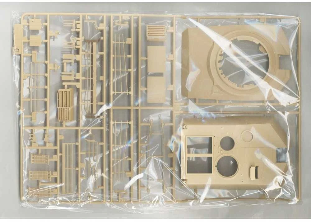 RFM USMC M1A1 Abrams FEP, buldozerio peilis, 1/35, judantys vikšrai