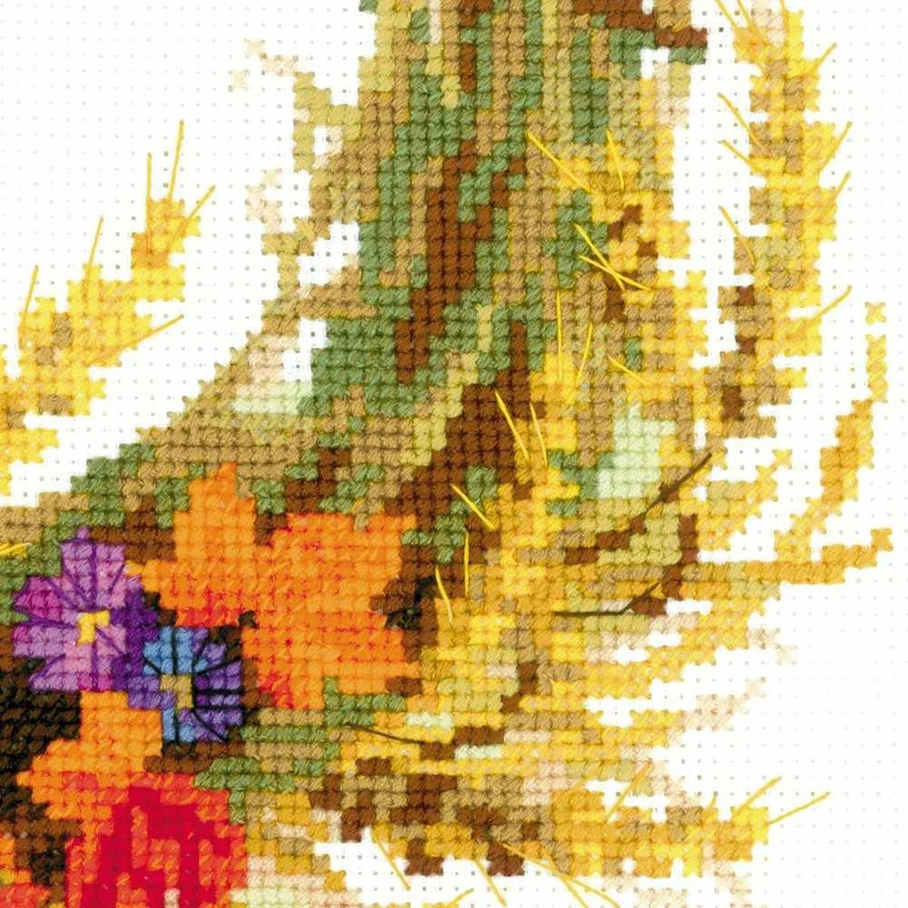 RIOLIS - Create It Yourself - Siuvinėjimo rinkinys „Vainikas su kviečiais“ 1537 (30x30 cm)