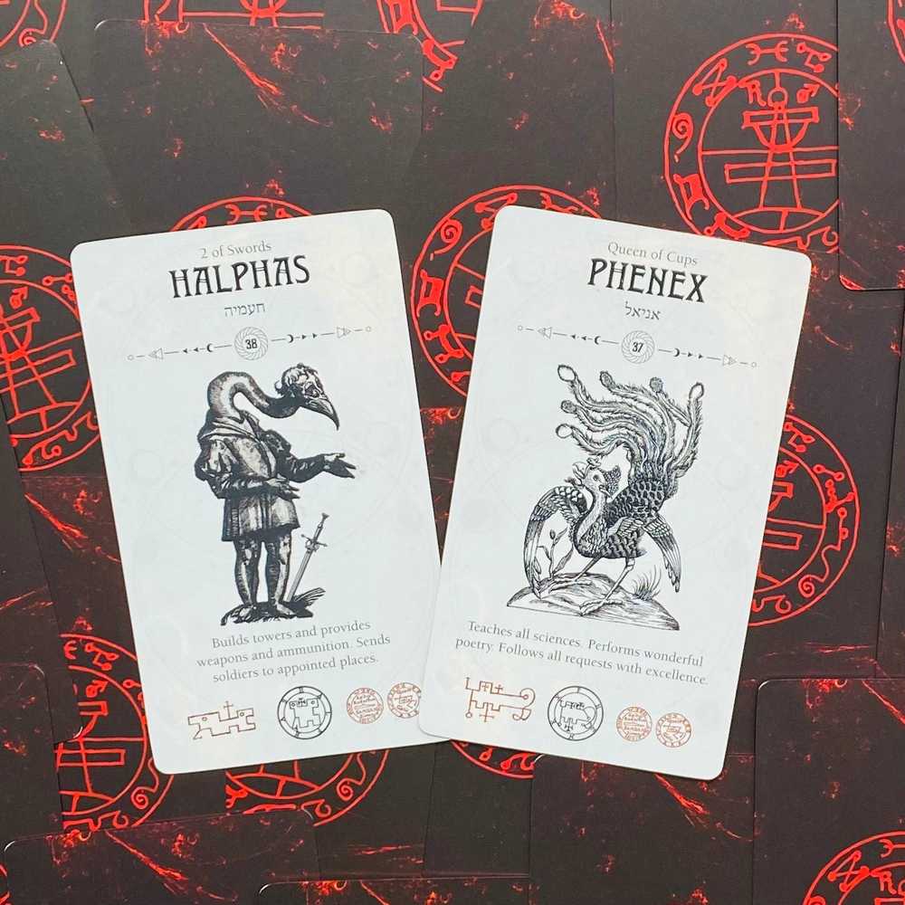 Rockpool Occult Tarot kortos