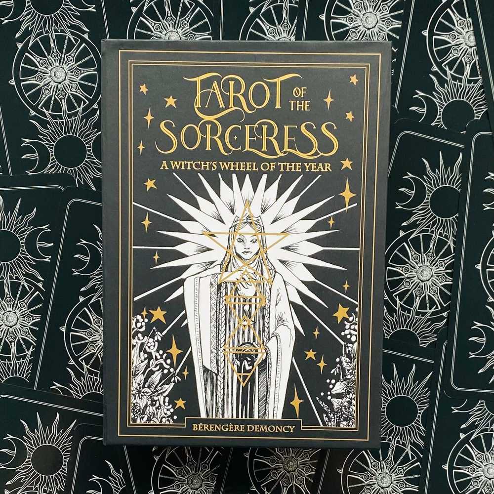 Rockpool Tarot Of The Sorceress Taro Kortos