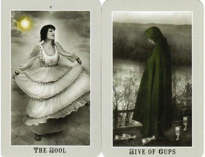Schiffer Publishing Sidabrinis Era Tarot Kortos