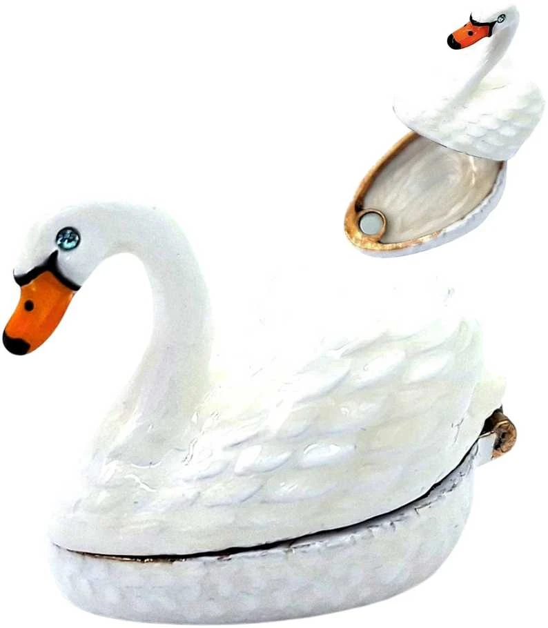 SIAM FASHION JEWELRY CO., LTD. Elegantiška metalinė dovanų dėžutė su kristalais „Gulbė“ – papuošalams