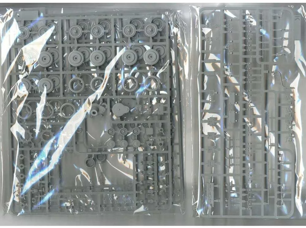 Takom M60A1 ERA tankas 1/35 plastikinis surenkamas rinkinys