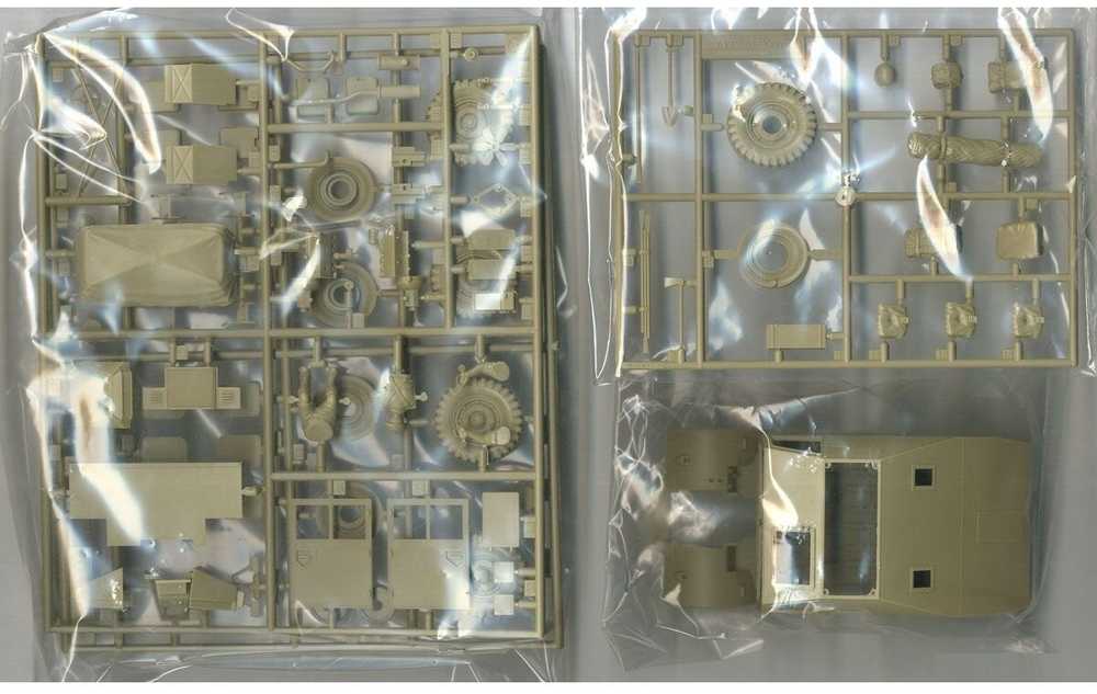 Tamiya – britų 25pdr.field pistoletas ir keturių ginklų traktorius Kanados Ford F.G.T., 1/35, 35044