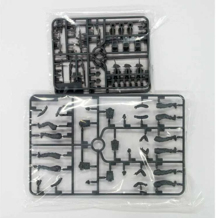 Tamiya britų pėstininkų plastikinės figūros 1/35 patrulyje (35223)