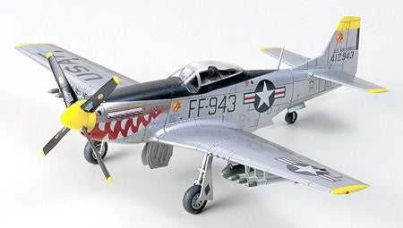 Tamiya F-51D Mustang 1/72 plastikinis lėktuvo modelis