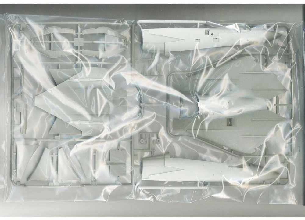 Tamiya Grumman F-14A Tomcat 1/48 lėktuvnešio starto rinkinys (vėlyvas) 61122