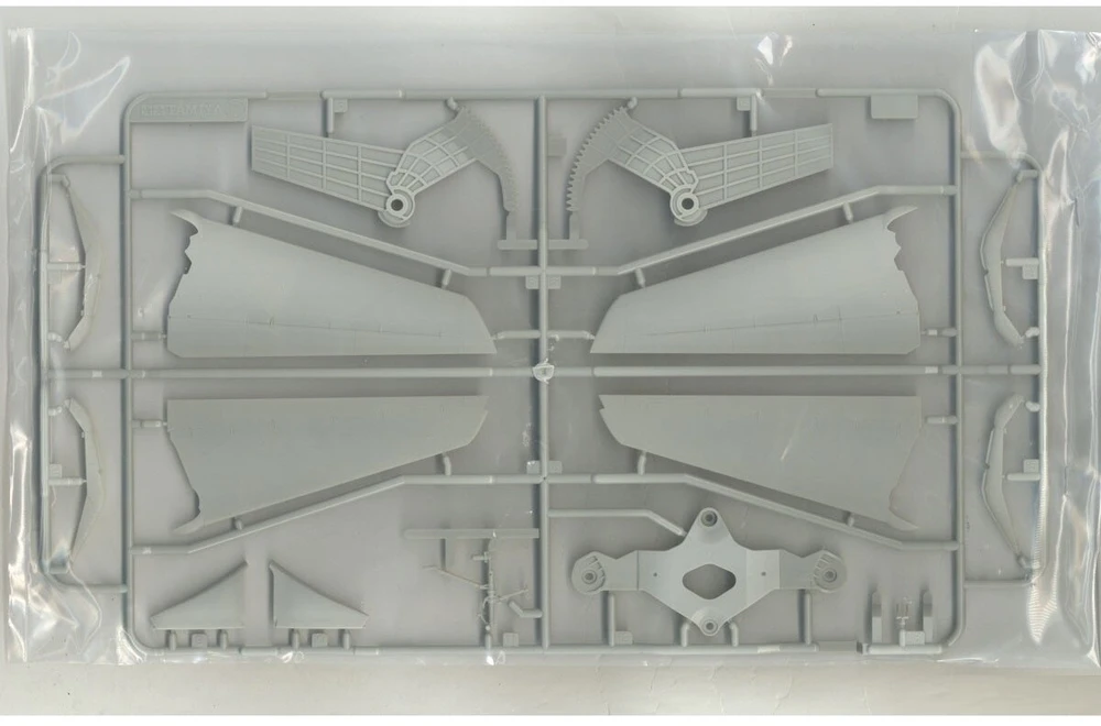 Tamiya Grumman F-14D Tomcat surenkamas naikintuvo modelis 1/72, 60795