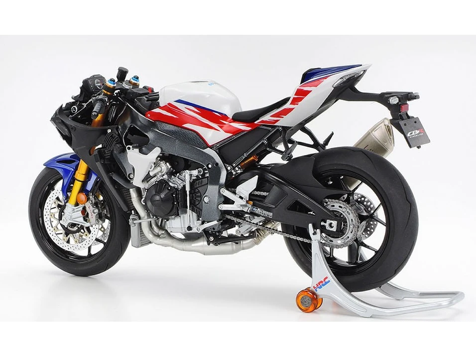 Tamiya Honda CBR1000RR-R Fireblade SP 30-mečio 1/12 surinkimo rinkinys (14141)