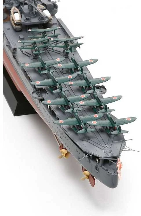 Tamiya IJN Mogami japonų lėktuvnešis kreiseris 1/350