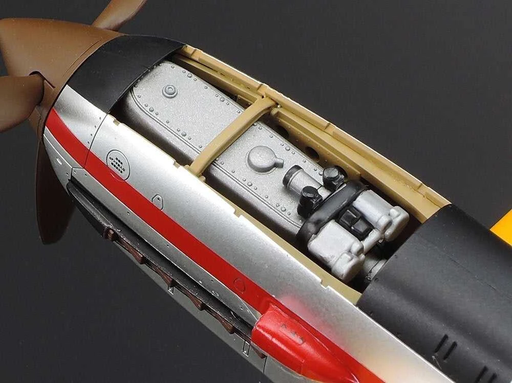 Tamiya Kawasaki Ki-61 Hien 1/48 sidabrinė danga + kamufliažo lipdukai