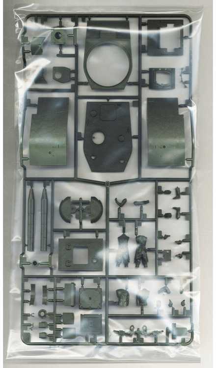 Tamiya KV-2 retro sunkusis tankas 1/35 plastikinis modelis