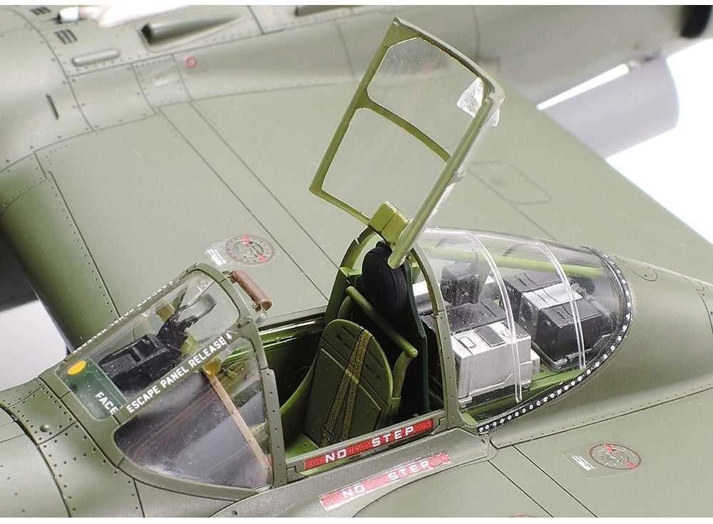 Tamiya – Lockheed P-38 F/G Lightning, 1/48, 61120