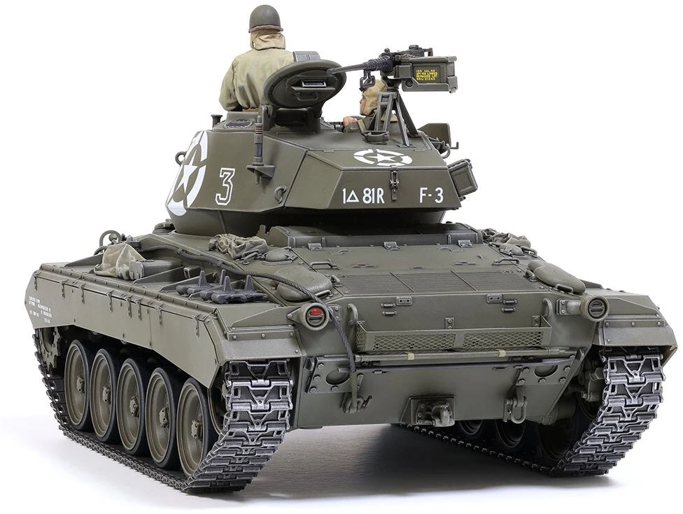 Tamiya M24 Chaffee JAV lengvojo tanko modelis 1/35 (Europa)