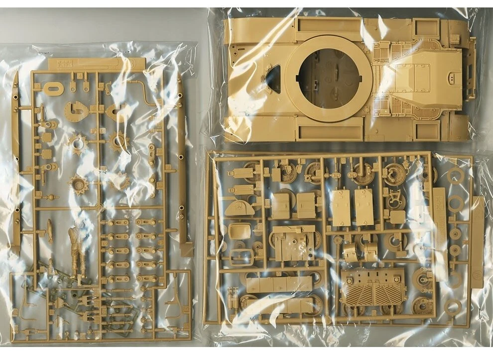 Tamiya M60A3 105 mm pabūklo tanko surenkamas modelis 1/35, 35140