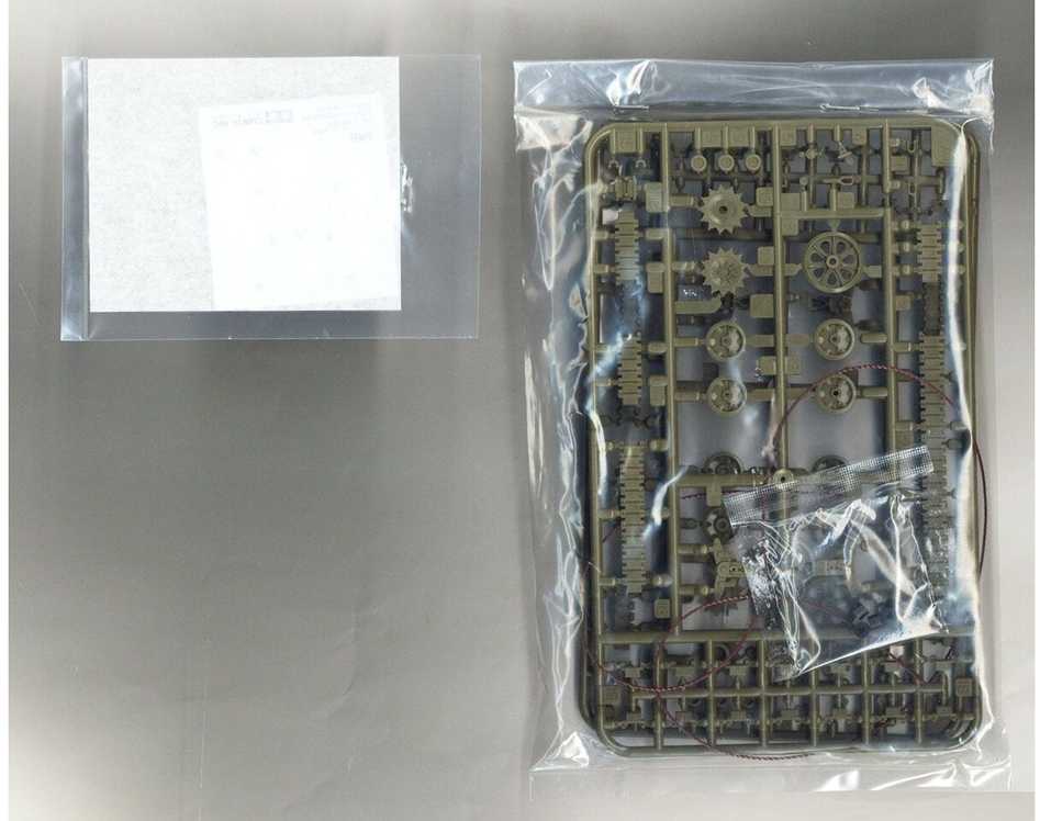 Tamiya M8 savaeigė haubica 1/48 plastikinis surenkamas modelis
