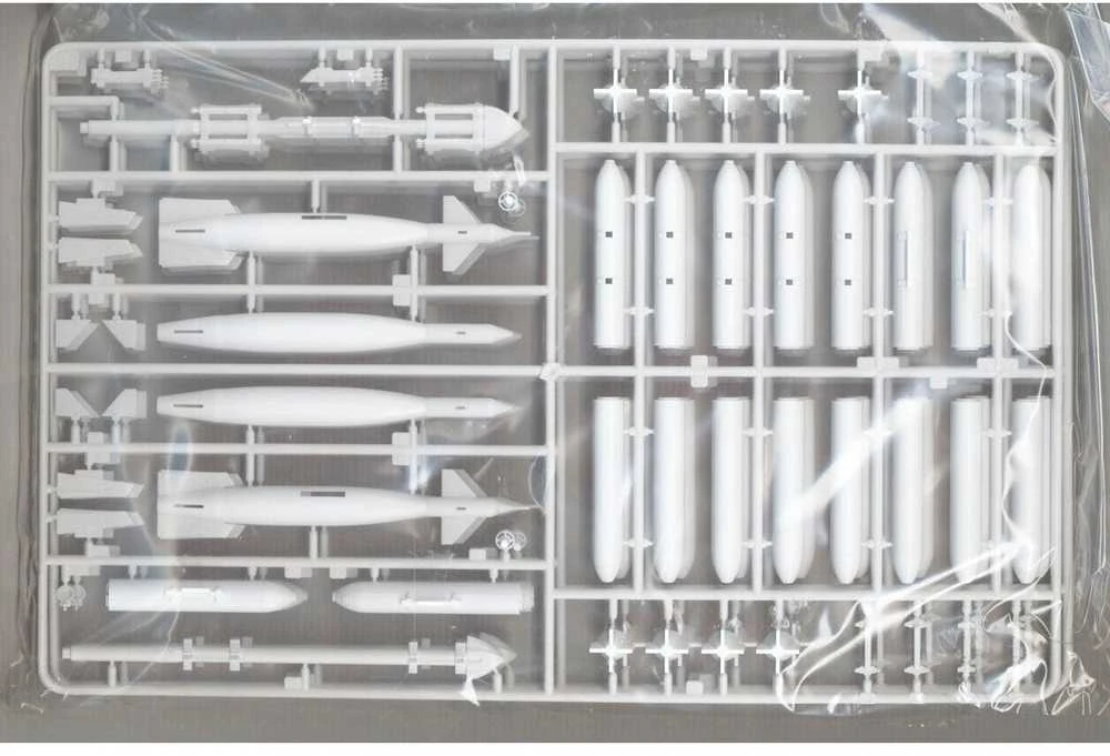 Tamiya McDonnell Douglas F-15E Strike Eagle 1/32 Bunker Buster rinkinys