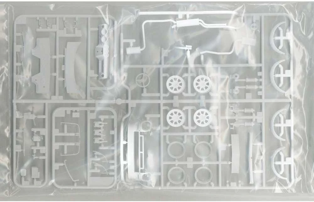 Tamiya Nissan Fairlady 240Z Street Custom plastikinis modelis 1/24