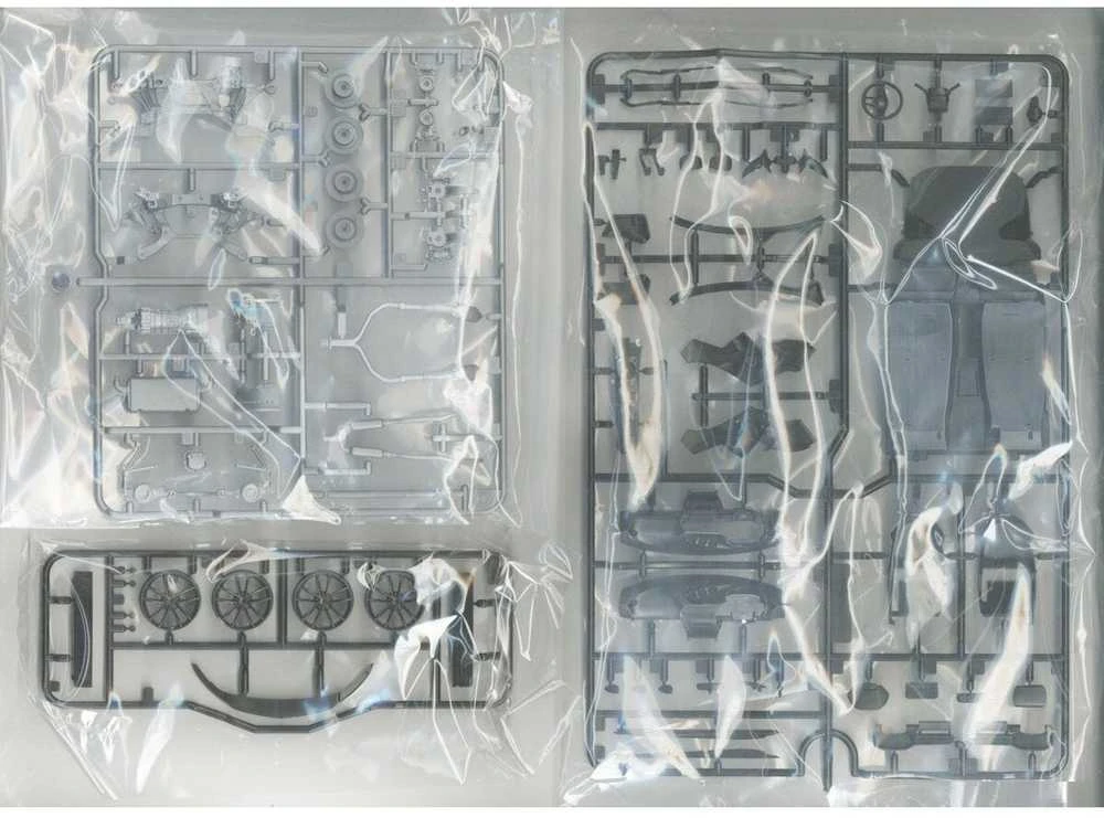 Tamiya Nissan Z Fairlady RZ34 1/24 plastikinis surinkimo rinkinys
