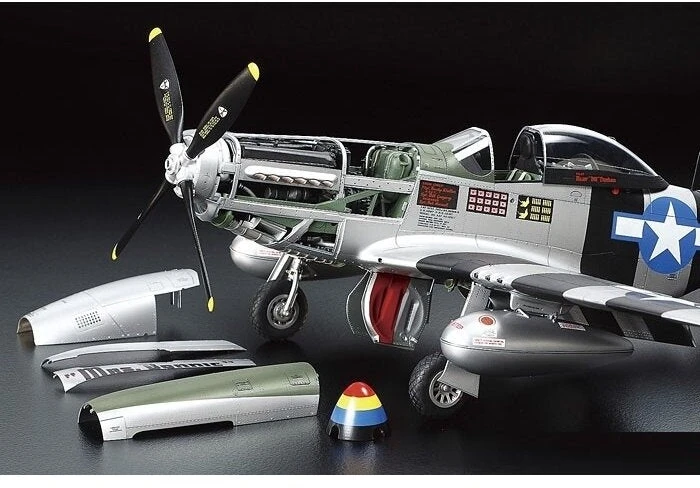 Tamiya P-51D/K Mustang Pacific Theater surenkamas naikintuvo modelis 1/32, 60323