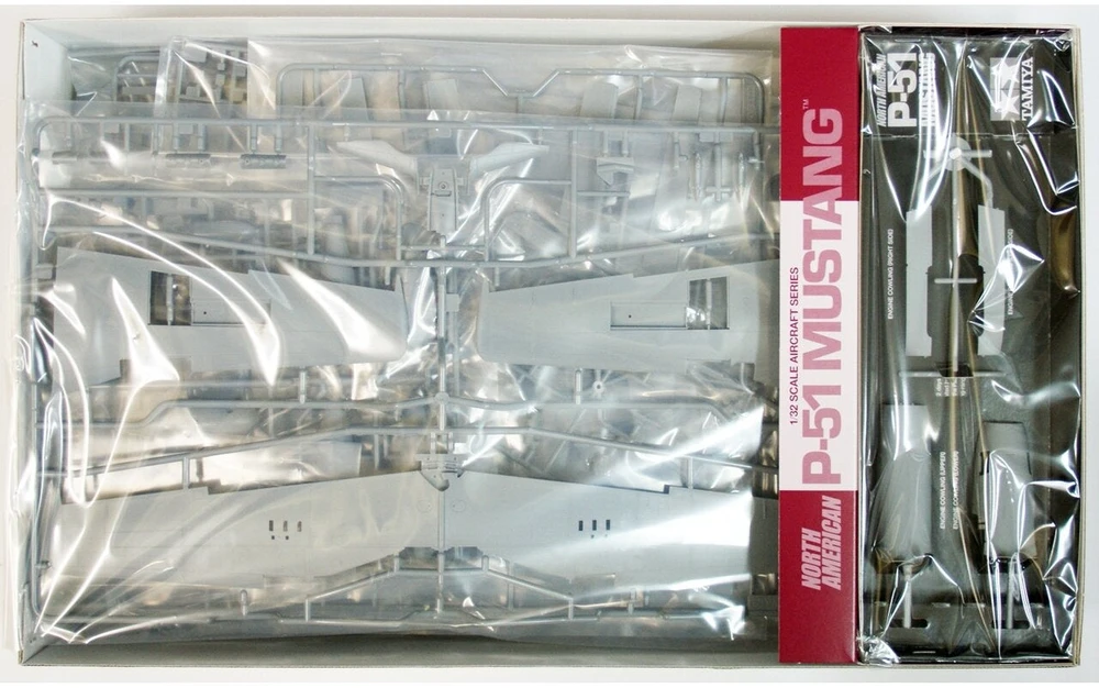 Tamiya P-51D/K Mustang Pacific Theater surenkamas naikintuvo modelis 1/32, 60323