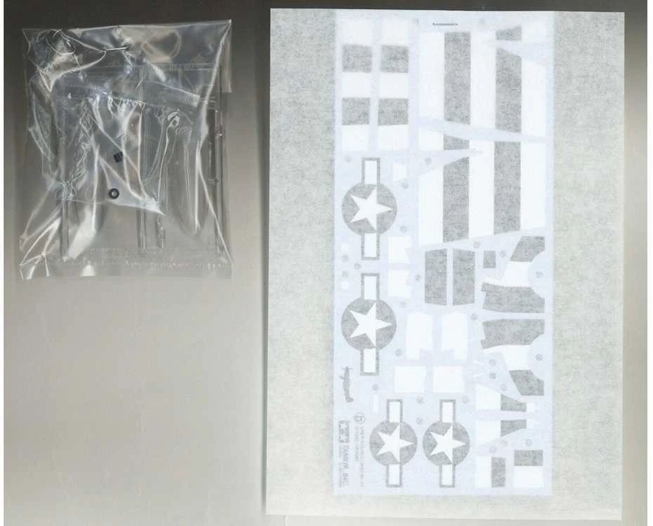 Tamiya – Šiaurės Amerikos P-51D Mustang 8th AF, 1/48, 61040