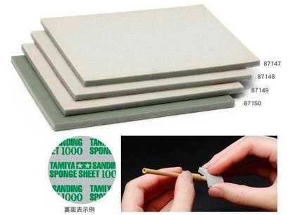 Tamiya šlifavimo kempinės lapas 400 grūdėtumas, 114x140 mm