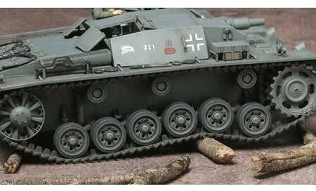 Tamiya StuG III Ausf.B 1/35 plastikinis tanko modelis