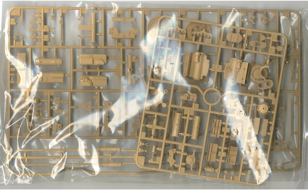 Tamiya Vokiečių vilkikas FAMO su priekaba 1/35 plastikinis modelis