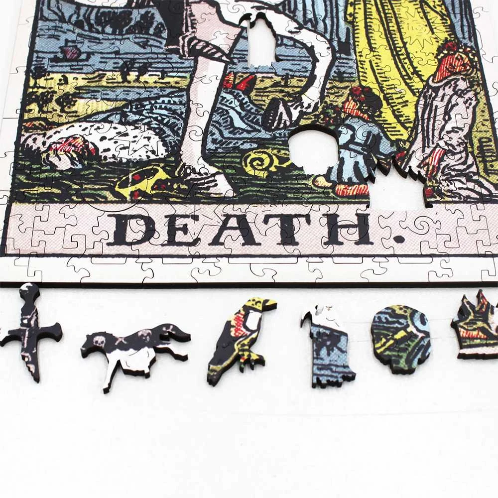 Fantasy Puzzles Taro Mirtis (Rider–Waite) medinė dėlionė 250 det., unikalių formų