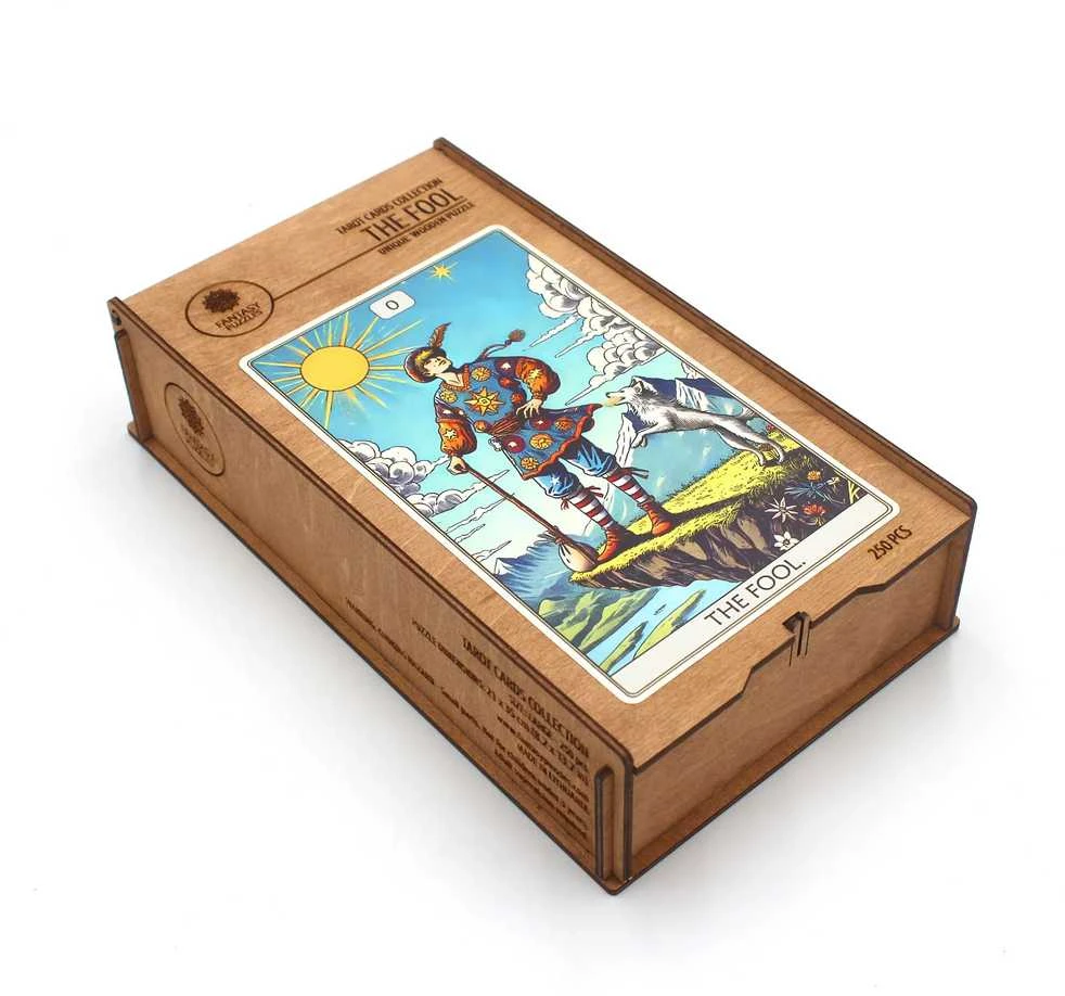 Dėlionė Iš Medžio Tarot: The Fool (250 detalių) Fantasy Puzzles