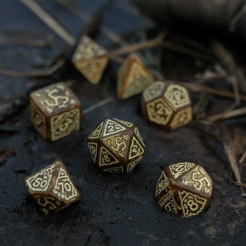 Q-workshop The Witcher Crones - Weavess Kauliukų Rinkinys