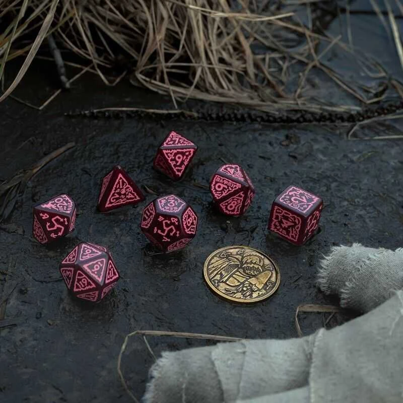 Q-workshop The Witcher Crones - Whispess Kauliukų Rinkinys