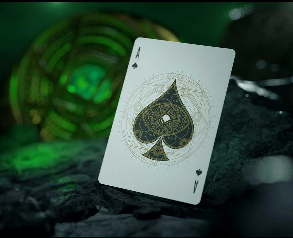 Theory11 Avengers Žalias Edition The Infinity Saga žaidimo kortos