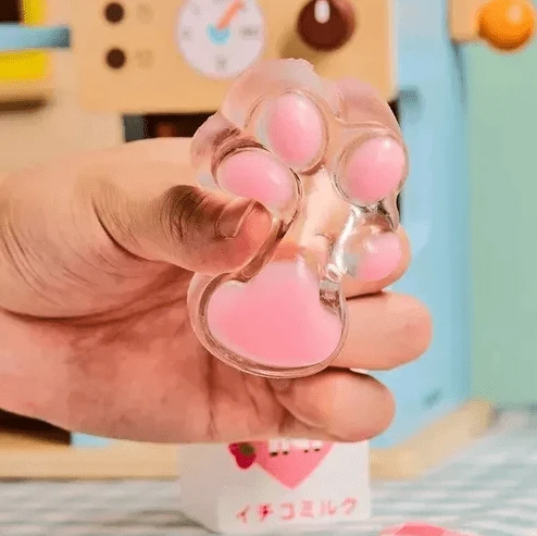 Toyz Permatoma katės letenėlė squishy 7 cm – antistresinis jutiminis žaislas