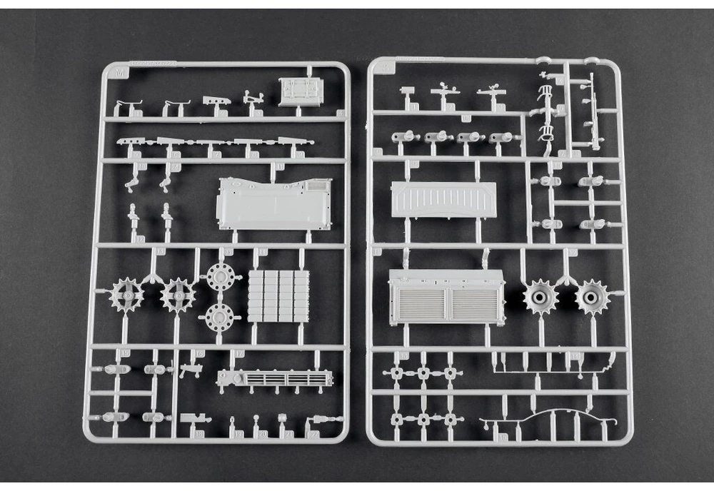 Trumpeter T-72M pagrindinio tanko modelis 1/35 09603